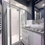 Champs-Elysees - Prestige Apartment With Lift Avenue Matignon